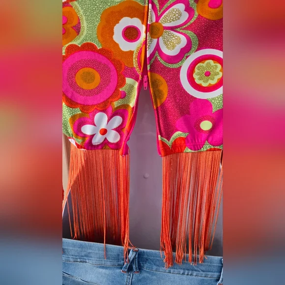 🌸 Boho Chic Floral & Fringe Crop Top - M 🌸 - Picture 7 of 16